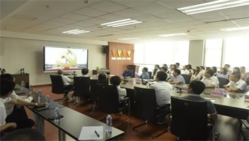 市文旅集团集中收看庆祝中国共产党成立100周年大会盛况