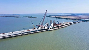 鲤鱼跃龙门 一桥通南北——白马湖大桥预计明年六月通车