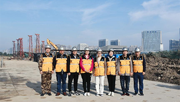 市文旅集团举行水工科技馆项目工装授予仪式