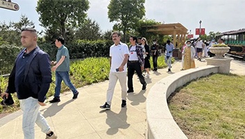 “外国人IN淮安”——“影像看淮安”摄影活动走进白马湖