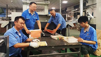 新华企业：党员守岗位 奉献促生产