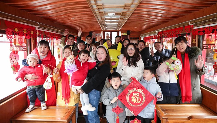 年味足人气旺！里运河边、白马湖畔太热闹啦~