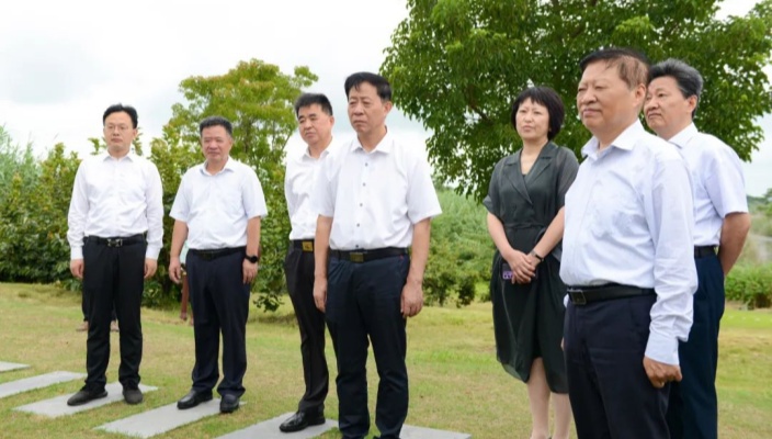 民盟江苏省委会来白马湖开展美丽江苏建设民主监督工作