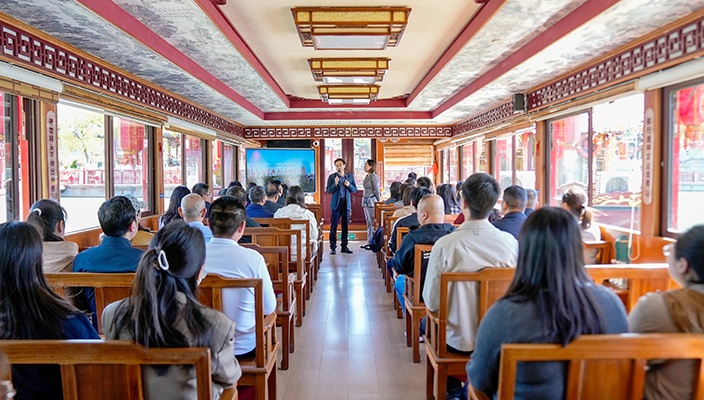 市文旅集团开展“清风助企 家风助廉”家风课堂活动